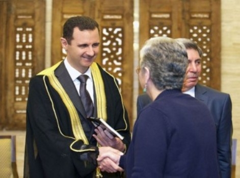 الأردنية لنصرة الشعب السوري : الباس بشار عباءة عربية جريمة